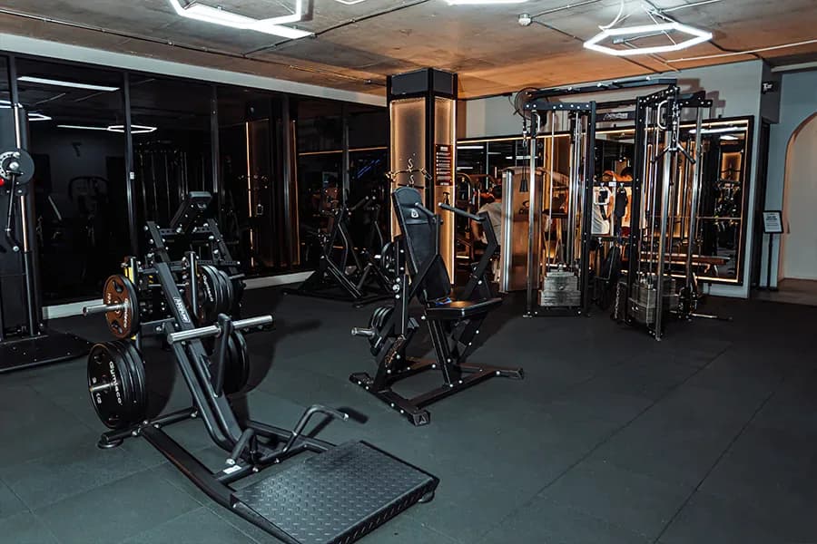 Calibrated competition plates at UnReal Gym near Phrom Phong